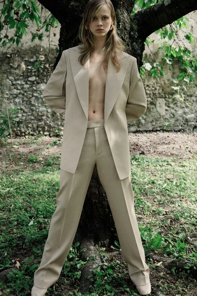 Look 4
